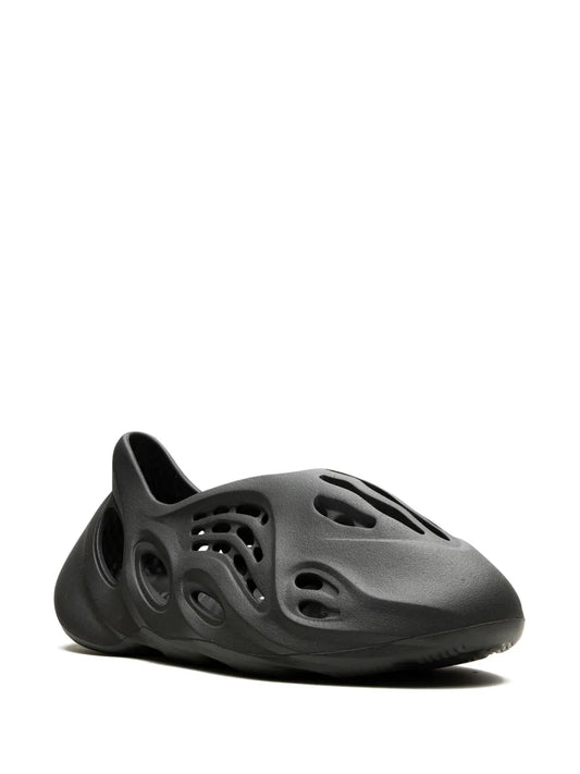 Yeezy Foam RNR Onyx